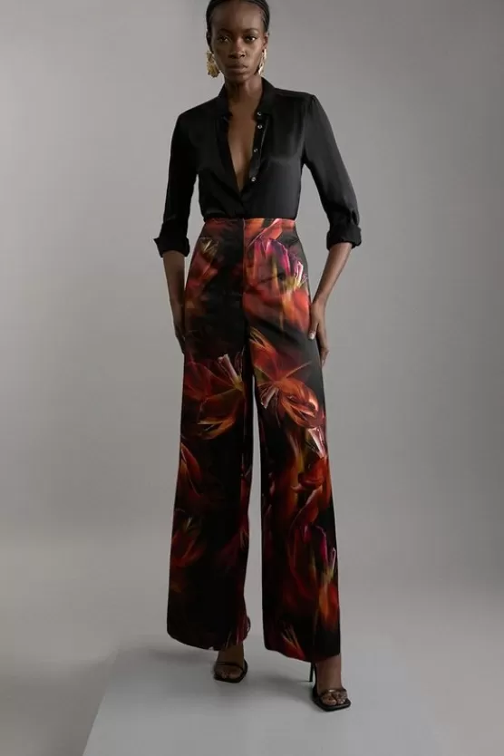 Shop Karen Millen Heavy Satin Woven Pants floral