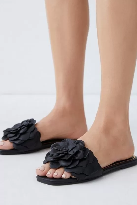 Flash Sale Karen Millen Leather Floral Flat Sandal black