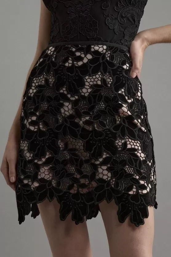 Hot Karen Millen Velvet Cutwork Lace Detail Mini Skirt black